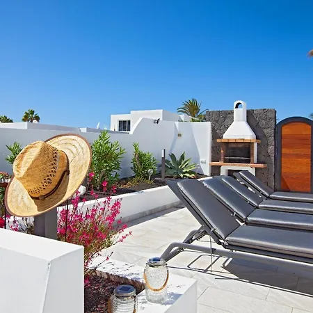 Villa Luciente - 3 Bedroom - Great Pool Area - Perfect For Families
